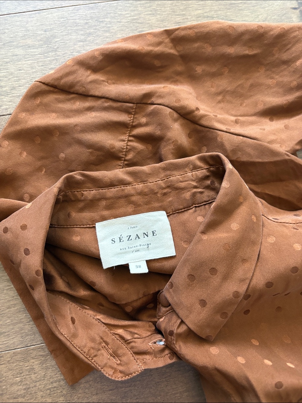Sezane Rust Brown Textured Long-Sleeve Button-Up Blouse - Picture 3 of 3